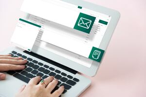 Menos correos electrónicos escritos por humanos: el 87% está generado por sistemas automatizados