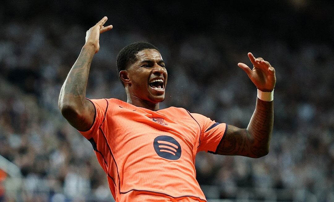 ¡Latigazo letal! Doblete de Marcus Rashford para el 2-0 del Barcelona vs Newcastle.