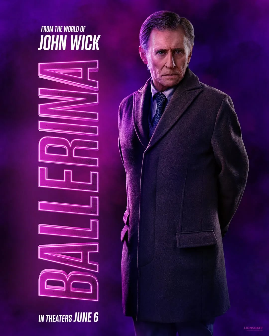 Gabriel Byrne como el Canciller en el póster individual de su personaje en la película “From the World of John Wick: Ballerina” (Foto: Lionsgate)