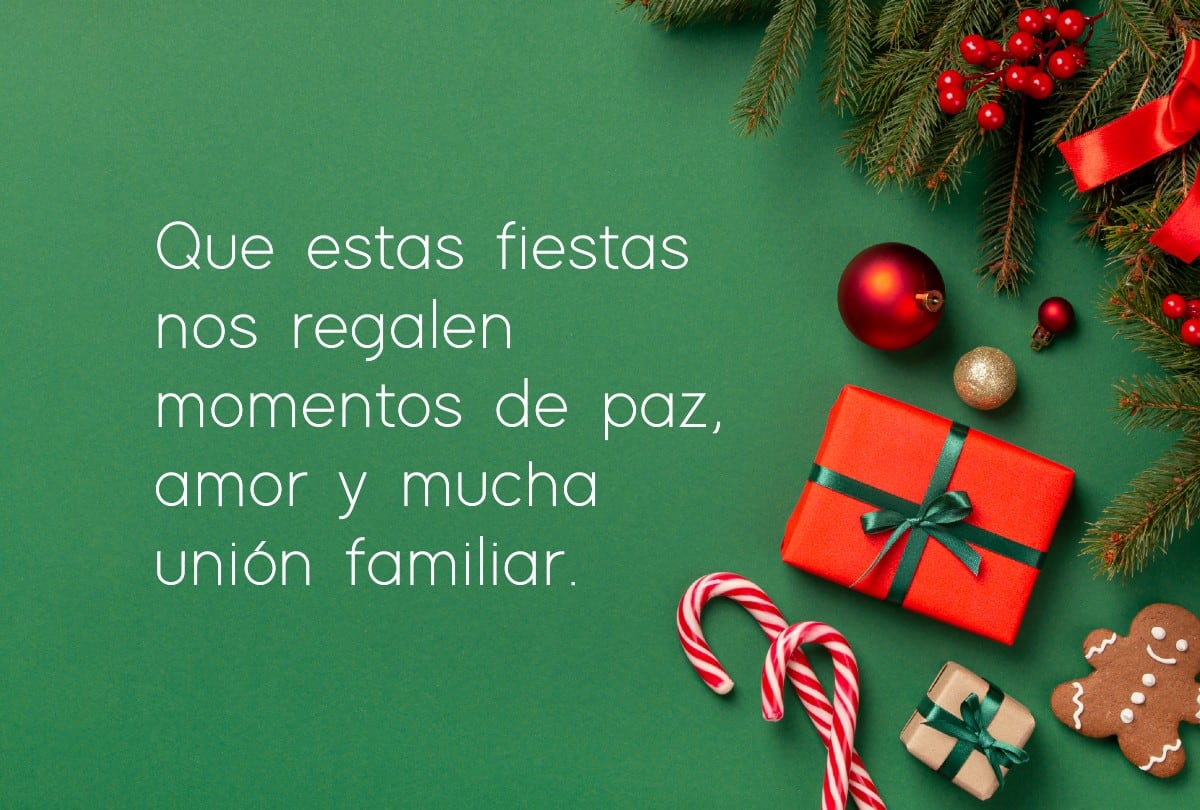Las frases de Navidad llenan de amor y esperanza cada rincón del hogar. | Crédito: Freepik/Mag