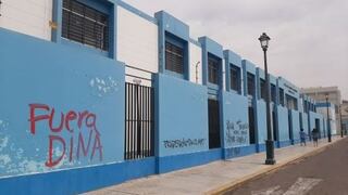 La Libertad: desconocidos realizan pintas en catedral, colegio y casona del centro histórico de Trujillo