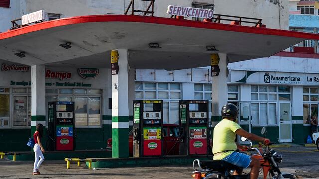 Cuba: Gobierno anuncia alza de más del 500% en el precio del combustible desde febrero
