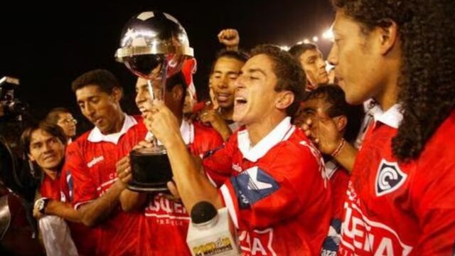 Cienciano celebra 20 años de la obtención de la Copa Sudamericana con amistoso  