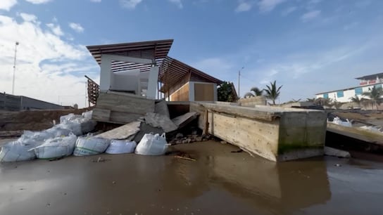 Tumbes: denuncian daños en vivienda por construcción de espigones para proyecto inmobiliario