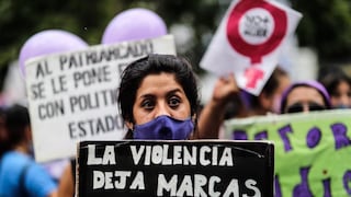 Miles de argentinos exigen justicia por el feminicidio de la joven Úrsula Bahillo a manos de un policía | FOTOS