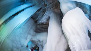 Conoce esta impresionante cueva de hielo en China