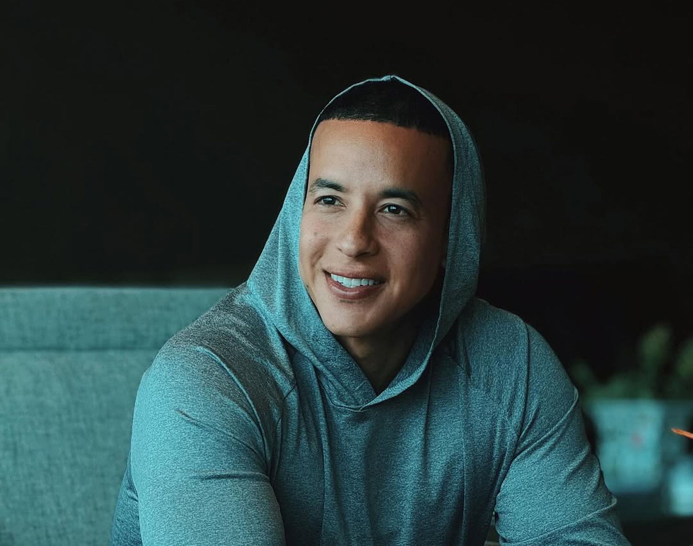 “Tengo una vida y por ella voy a pelear como un león rugiendo en la oscuridad”, se escucha en la nueva canción de Daddy Yankee. (Foto: @daddyyankee / Instagram)