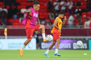 “Cueva no es jugador de Al-Fateh desde febrero, fue decisión mutua”: por qué que se rompió el vínculo del 10 con el fútbol árabe