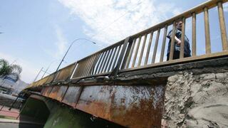 Emape advierte intereses políticos para generar pánico por estado de puentes