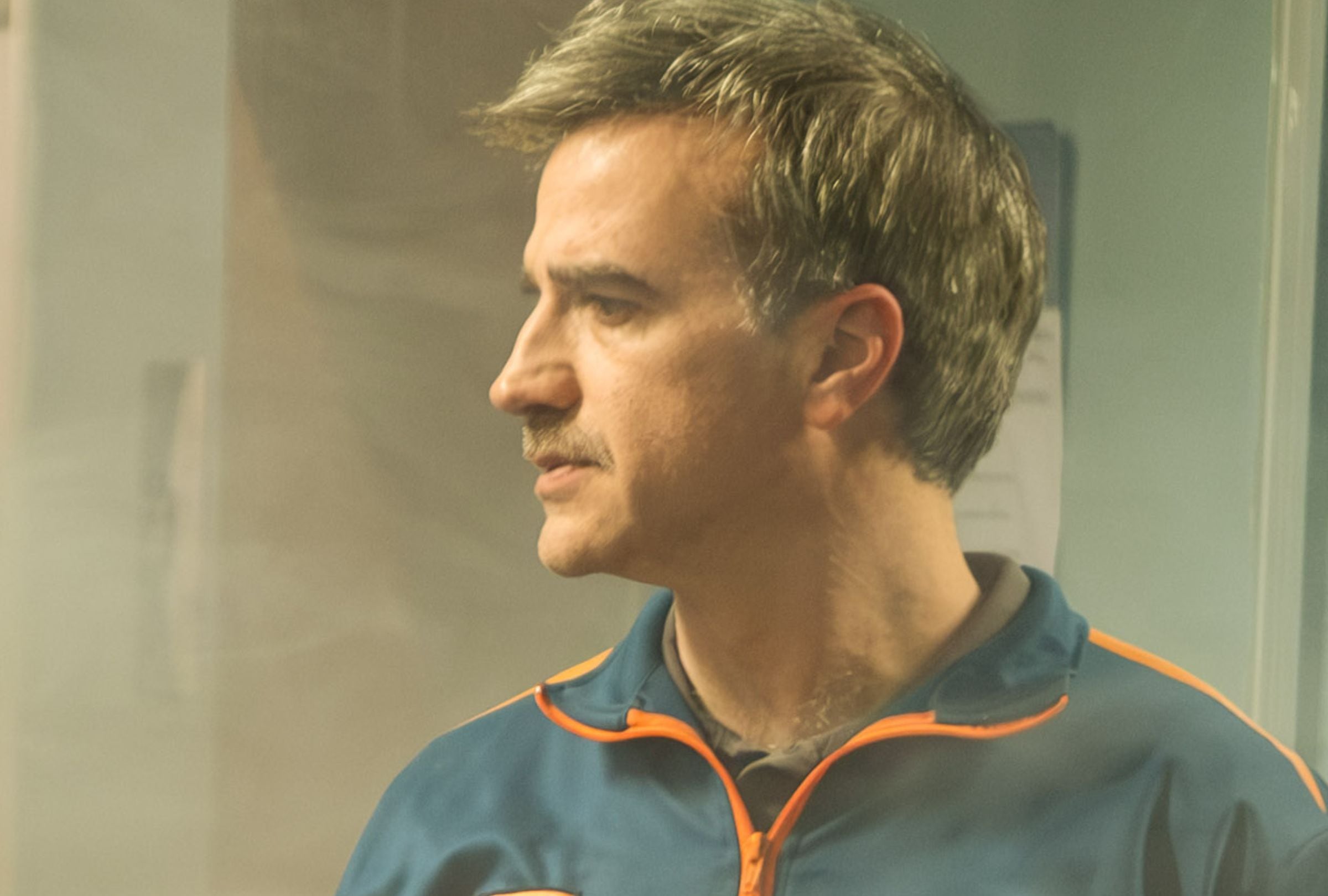 Daniel Hendler como Miguel Rossi en una escena de la temporada 2 de la serie "División Palermo" (Foto: Netflix)