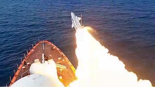 Ucrania ataca con drones y daña petrolero ruso en plenas tensiones en el mar Negro
