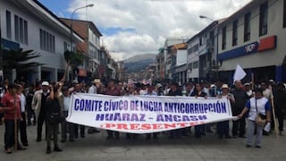 Áncash: pobladores exigen a Waldo Ríos que entregue S/. 500