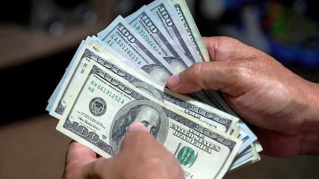 Dólar blue y dólar oficial en Argentina: sepa cuánto es la cotización del tipo de cambio hoy, 26 de febrero