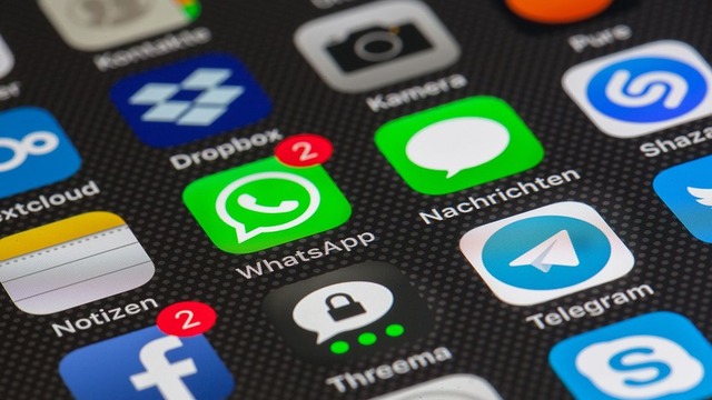 WhatsApp y el truco para compartir estados paso a paso en Facebook 