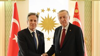 Blinken se reúne con Erdogan en Estambul para hablar de Gaza y la OTAN