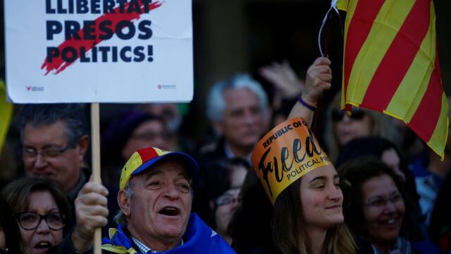 Manifestación en Barcelona pide la liberación de independentistas