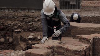 Presentan restos arqueológicos de capilla San Juan Macías hallada debajo de Plaza Francia | FOTOS
