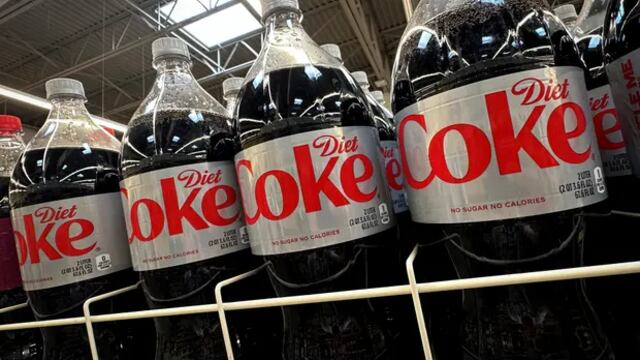 Una agencia de la OMS declarará como posible cancerígeno al popular edulcorante aspartamo, utilizado en la Coca-Cola light