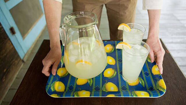Refréscate: conoce los beneficios de tomar limonada
