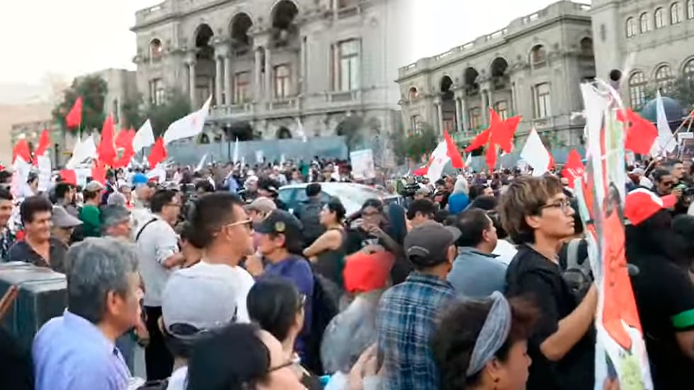 Ciudadanos Marchan Por El Centro De Lima A Una Semana De Las Elecciones ciudadanos-marchan-por-el-centro-de-lima-a-una-semana-de-las-elecciones