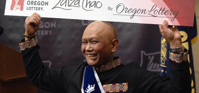 El ganador del Powerball cuenta cómo ha cambiado su vida un año después