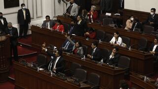 Pleno del Congreso se suspende tras incidentes entre Norma Yarrow y la bancada de Perú Libre