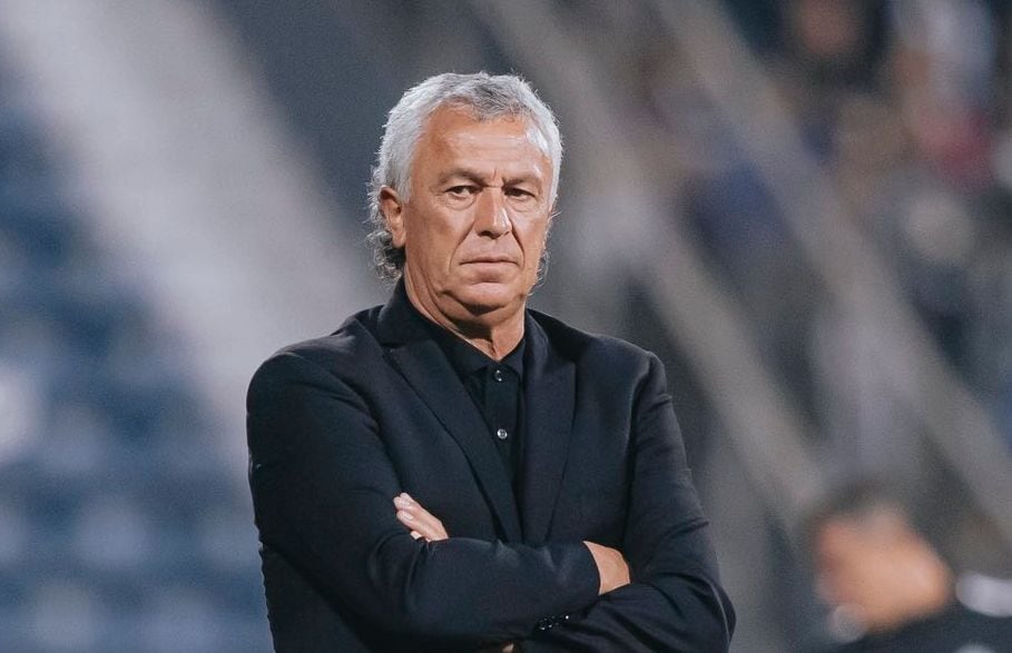 ‘Pipo’ Gorosito habló acerca de la renovación de Hernán Barcos con Alianza Lima. El entrenador argentino fue contundente.