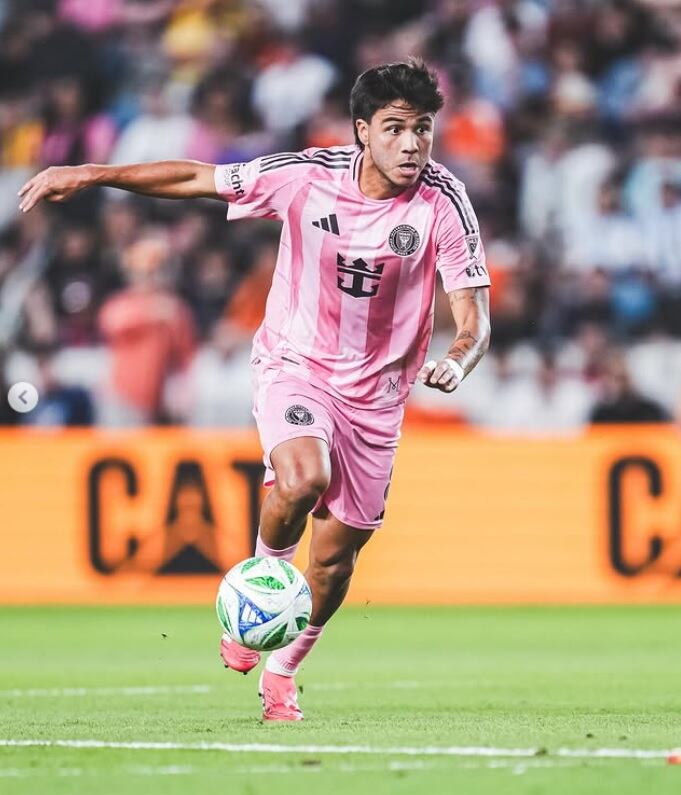 Telasco es uno de los jugadores del Inter que viene dando que hablar por sus buenas actuaciones. (Foto: Instagram Telasco Seegovia)