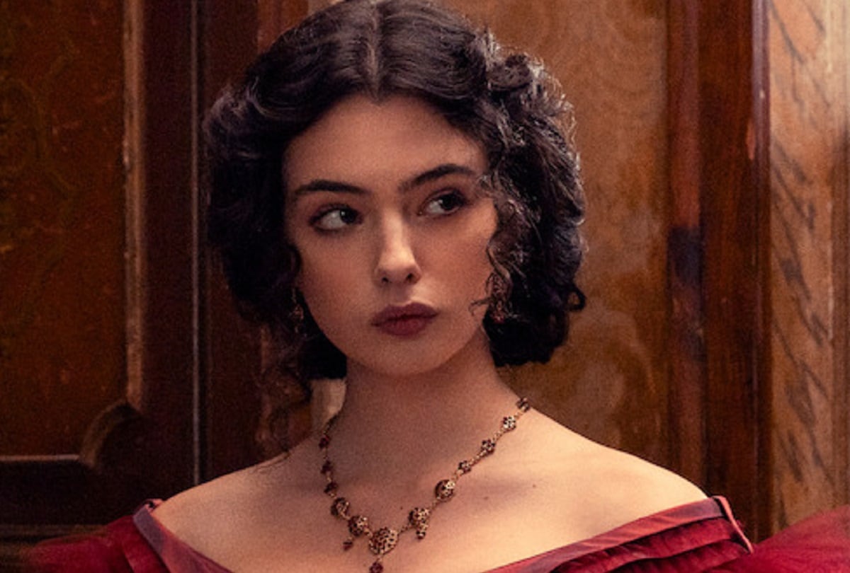 Deva Cassel asume el rol de Angelica Sedara, la hija del alcalde de la ciudad, en la serie italiana "The Leopard" (Foto: Netflix)