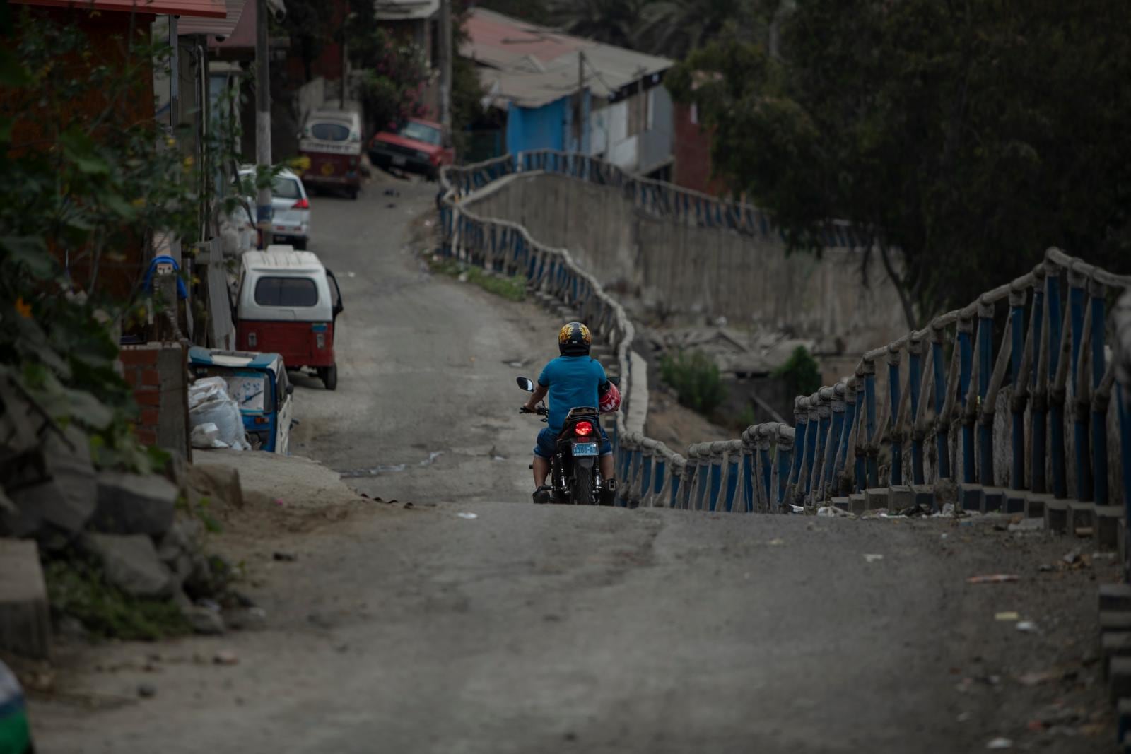 El Comercio constató que de camino al cerro San Cristóbal hay calzadas con entre 15% y 25% de pendiente.