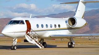 ¿Cuánto contaminan los jets privados de millonarios y famosos?