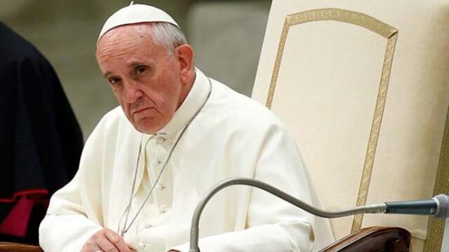 Las amantes de los curas al Papa: Por favor elimine el celibato