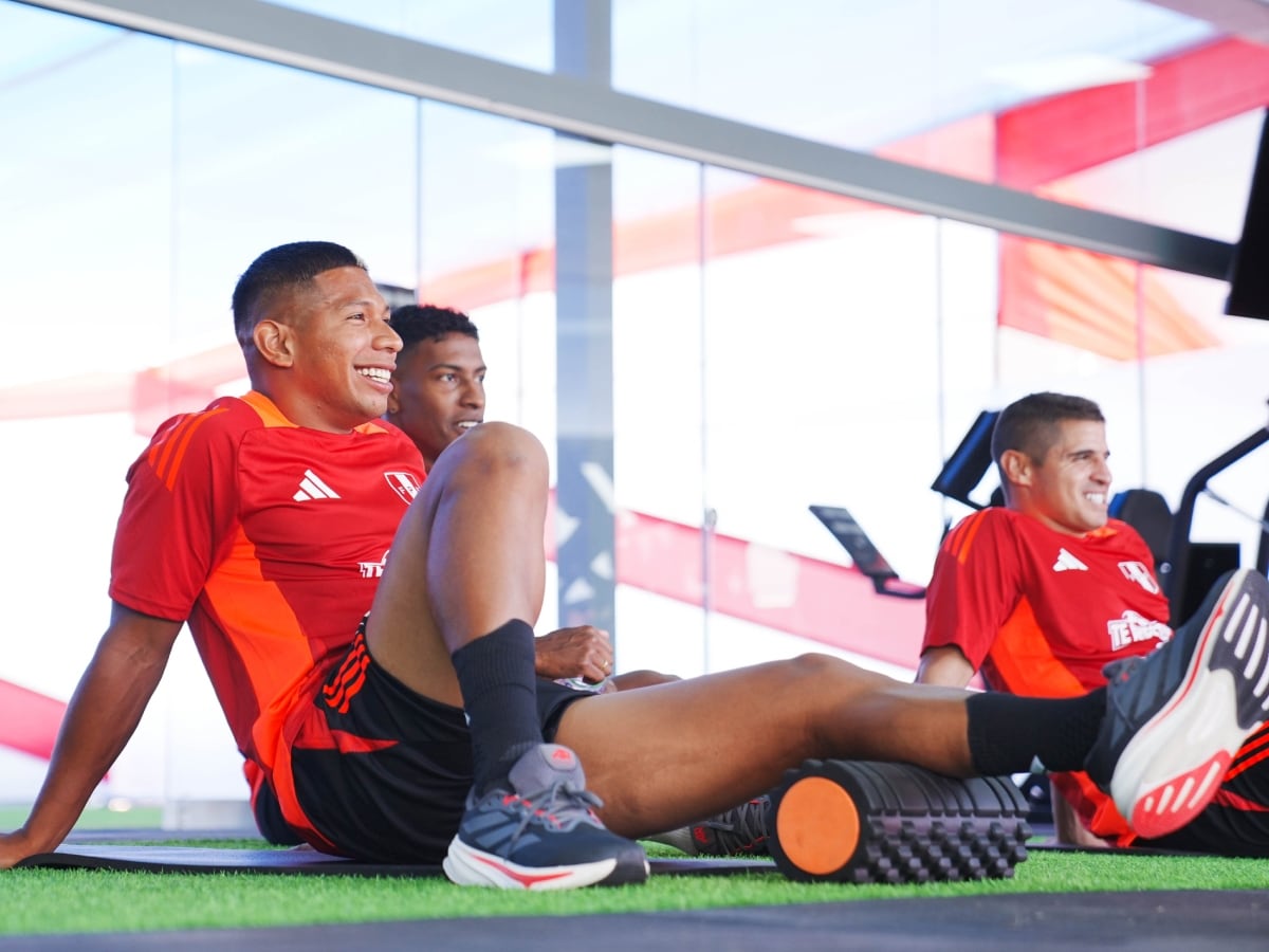 La selección peruana se prepara para recibir a Bolivia el 20 de marzo por las Eliminatorias 2026. (Foto: FPF)