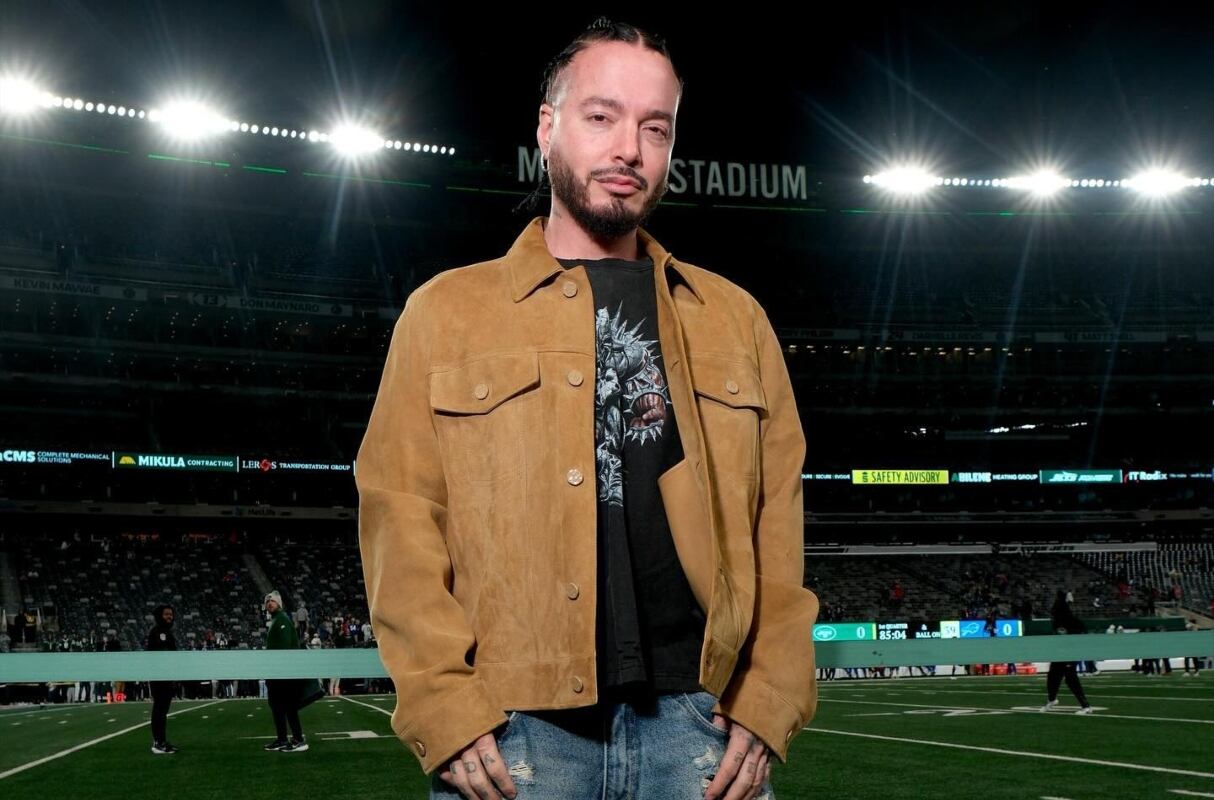 El cantante colombiano fue reconocido en los Latin Billboard por su organización contra el tráfico infantil. (Foto: Instagram)