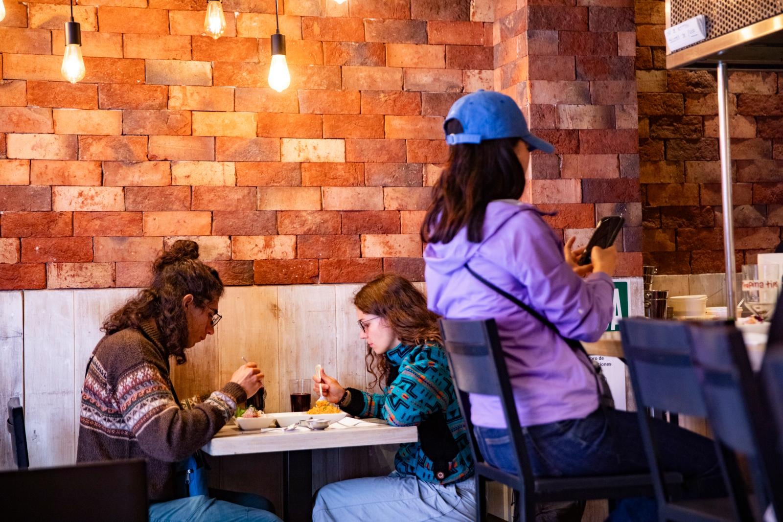 Muchos extranjeros llegan buscando a 'Toshi' por el episodio de "Street Food: Latinoamérica" en el que participó. (Foto: Giancarlo Ávila/ GEC)