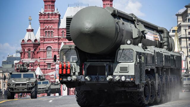 Qué son las armas nucleares tácticas que Rusia usará en los ejercicios militares ordenados por Putin