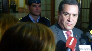 Iberico: “Se complica situación de SBS y del señor Schydlowsky”