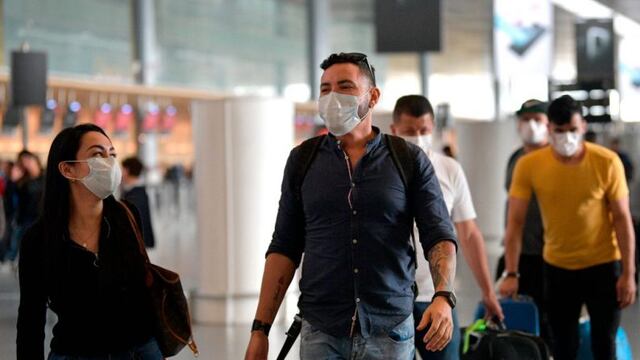 Colombia prohíbe llegada de todos los vuelos internacionales a partir del lunes