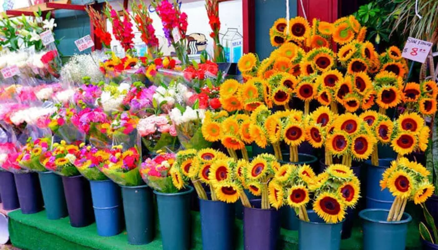 La CBP instó a las personas a no llevar flores este Día de la Madre, ya que podrían tener problemas en la frontera.