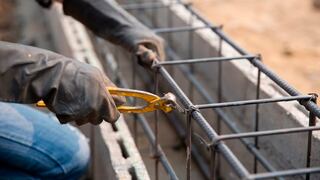 Cómo los inmigrantes indocumentados ayudan a financiar los pagos de la Seguridad Social