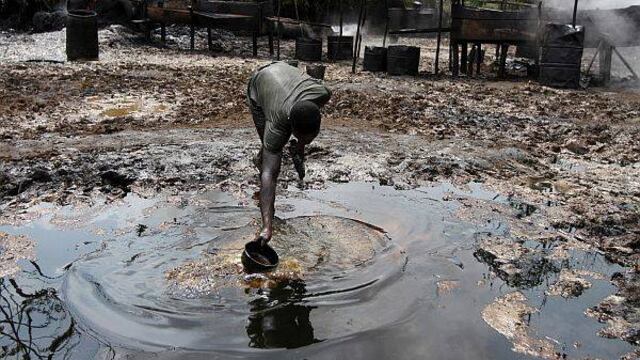 Holanda: justicia condenó a Shell por vertidos de petróleo en Nigeria