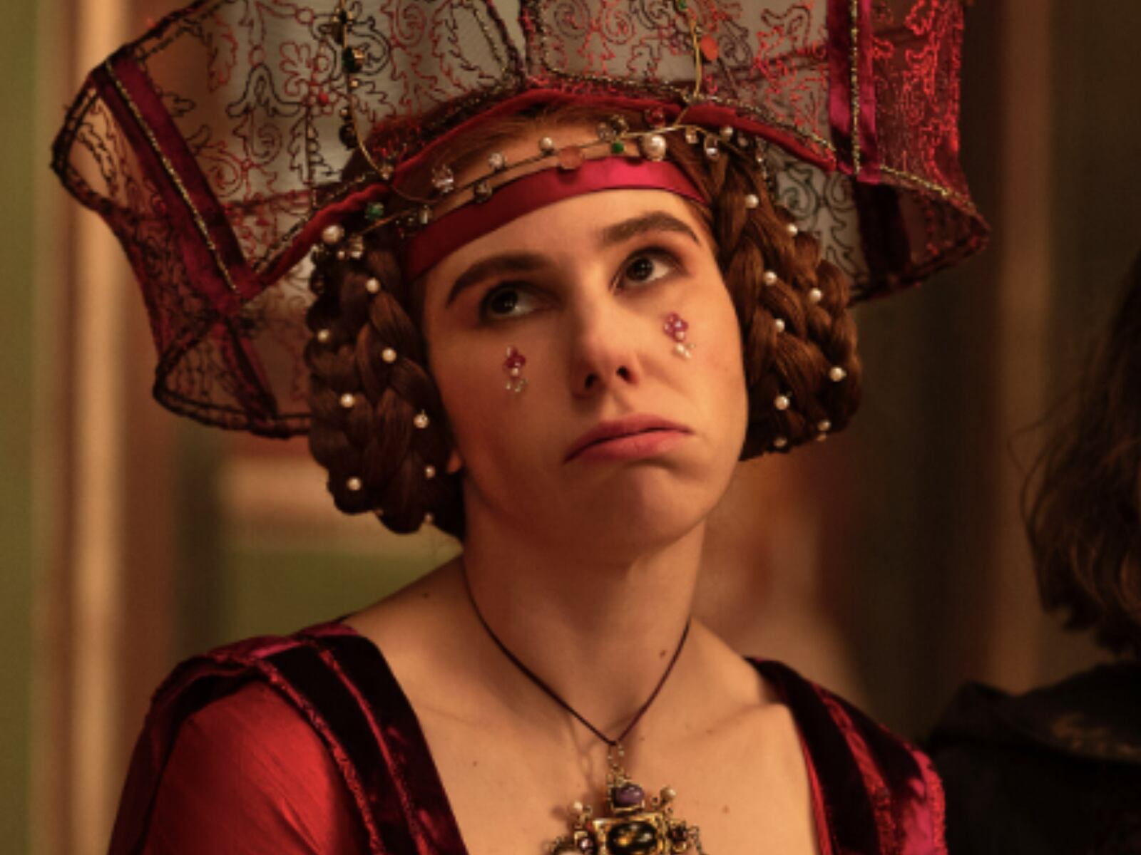 Zosia Mamet interpreta a Pampinea, una de las nobles en "El decamerón" (Foto: Netflix)