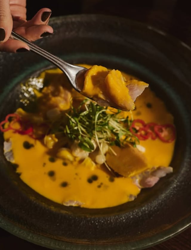 Isolina es una taberna que cuenta con más de 10 años de tradición. Cuenta con dos locales, uno ubicado en El Polo, mientras que su clásico espacio de Barranco sigue atrayendo a sus comensales. (Foto: Isolina / Instagram)