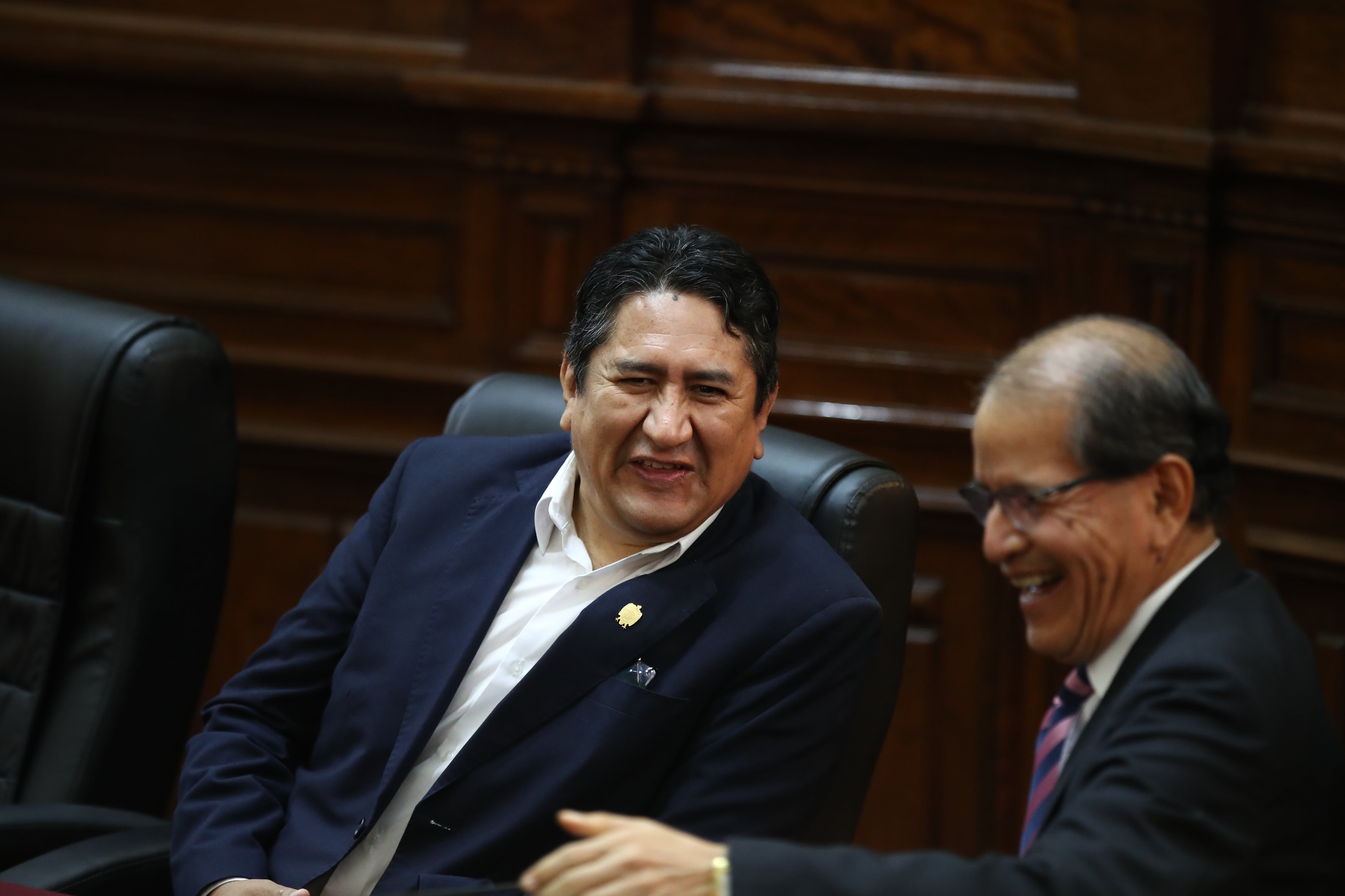Vladimir Cerrón en una de sus últimas apariciones públicas antes de pasar a la clandestinidad: un evento en el Congreso en septiembre del 2022. Foto: GEC / Jorge Cerdán