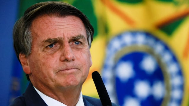 Bolsonaro habla con Putín y afirma que Brasil sigue con posición de “cautela”