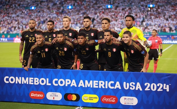 Perú perdió 2-0 con Argentina y quedó eliminado de la Copa América. (Foto: AFP)