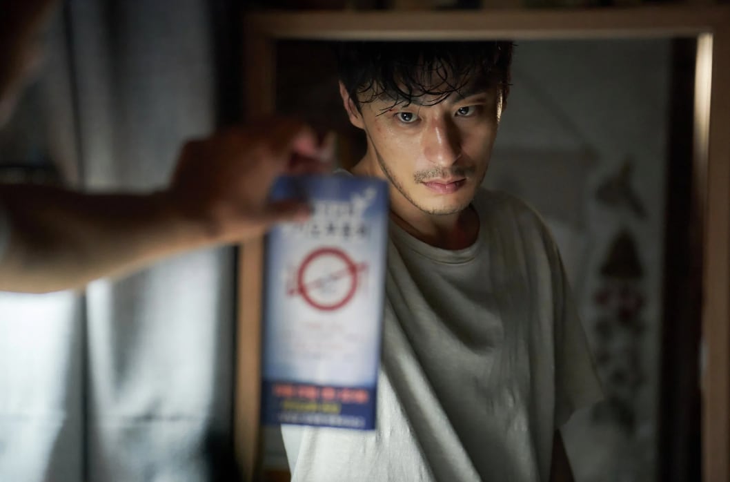 Koo Kyo Hwan como Seol Kang Woo en "Parasyte: Los grises" (Foto: Climax Studio)