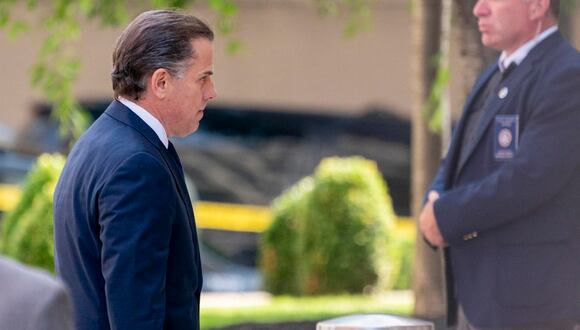 Hunter Biden llega al Tribunal Federal de Distrito de EE. UU. en Wilmington, Delaware. (Foto: EFE/EPA/SHAWN THEW)