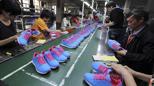 Masiva huelga en China podría afectar a Nike, Adidas y Reebok
