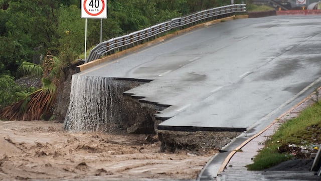 Tormenta tropical Alberto deja 4 muertos, inundaciones y cierre de carreteras en norte de México